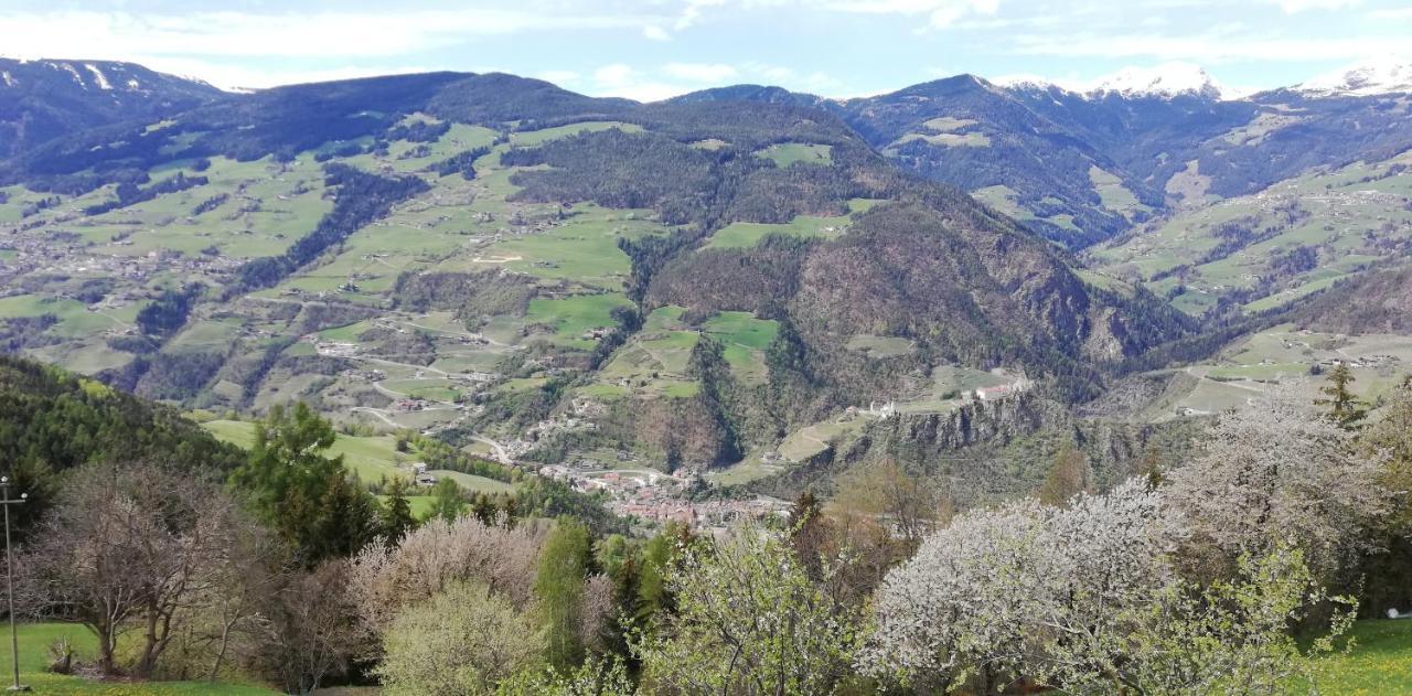 Agriturismo Ferienhof Gschloier (Adults Only) ไลออน ภายนอก รูปภาพ