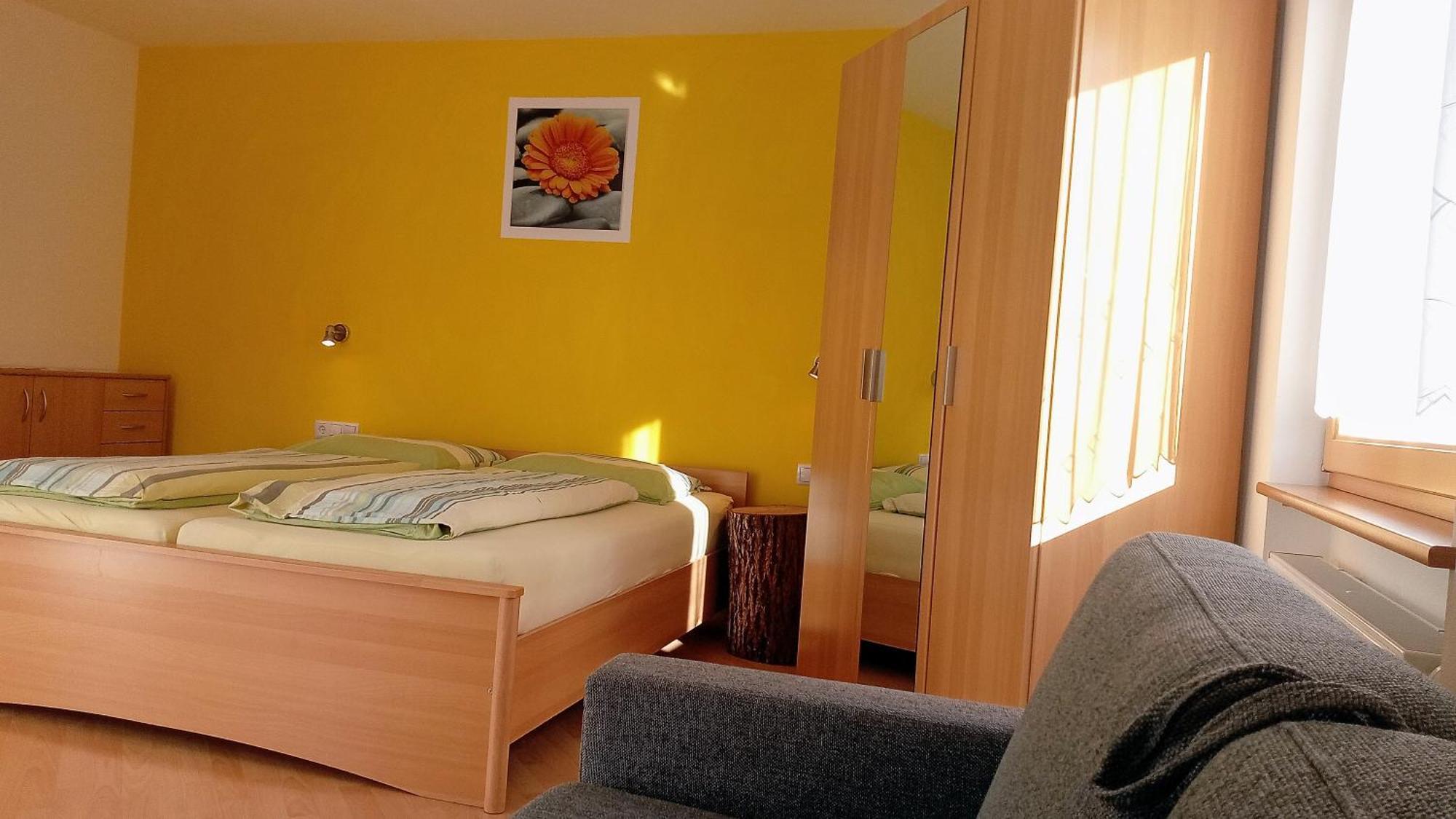 Agriturismo Ferienhof Gschloier (Adults Only) ไลออน ภายนอก รูปภาพ